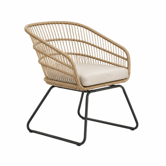 Chaise en rotin avec coussin beige et cadre en métal